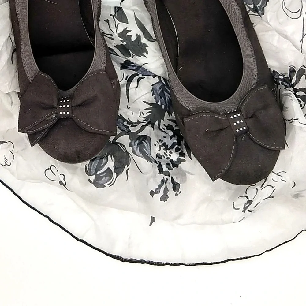 MICHAEL Michael Kors Gray Flats with Bow Women's 6micMichael Kors - Picture 5 of 8